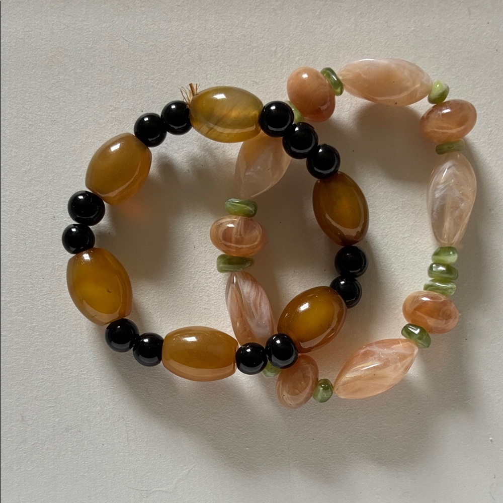 Set of 2 Neutral Natural Bead Stretch Bracelets